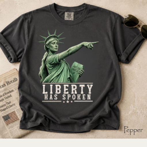 Sophie Cunningham Pointing God T-shirt