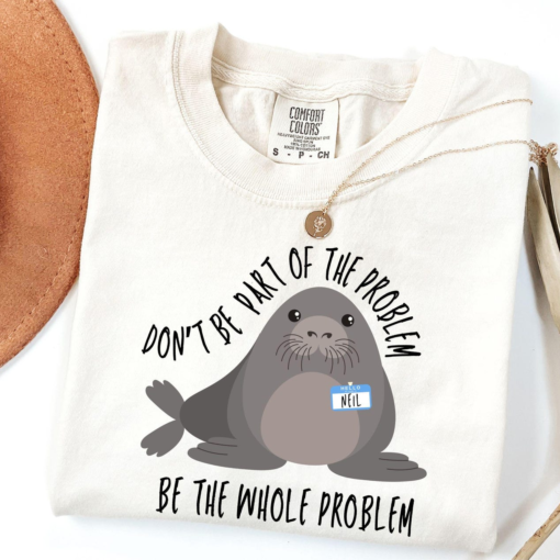 Neil The Seal T-shirt Comfort Colors